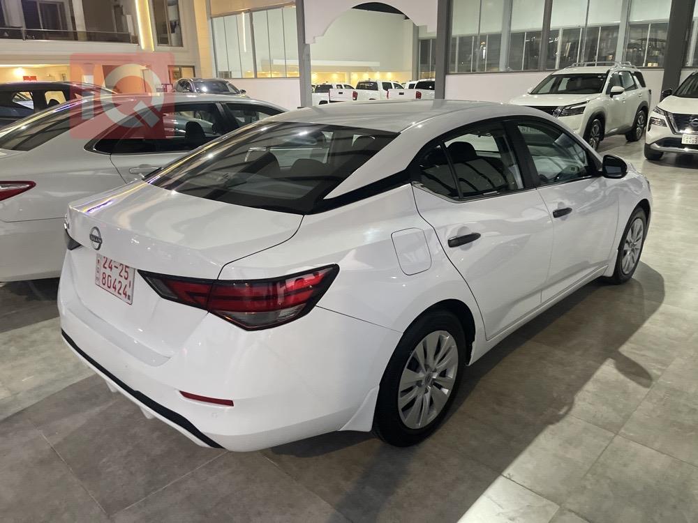 نيسان سنترا